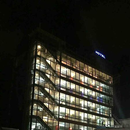 בליז סיטי Golden Tree Hotel מראה חיצוני תמונה